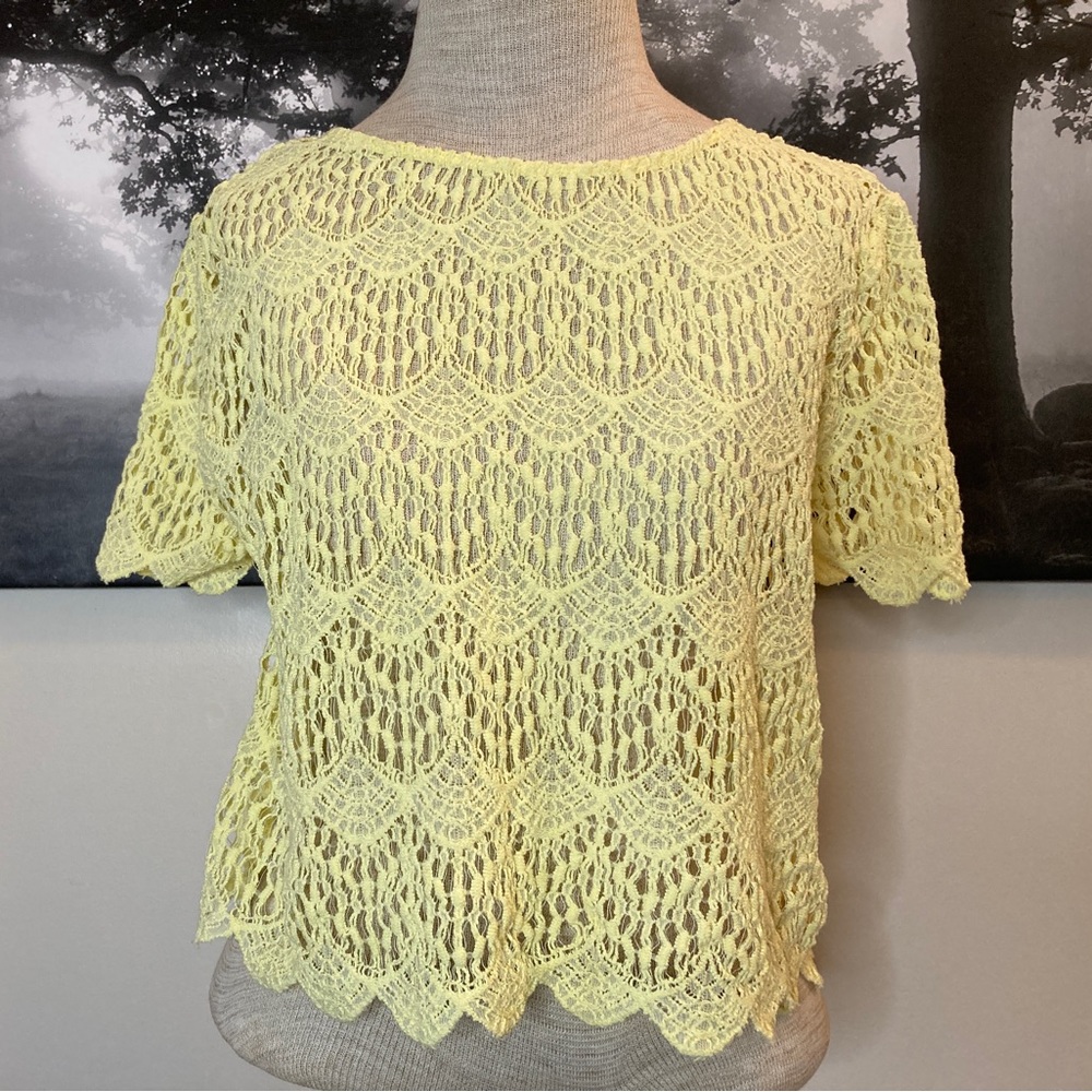 Forever 21 Yellow Lace Crop Top
